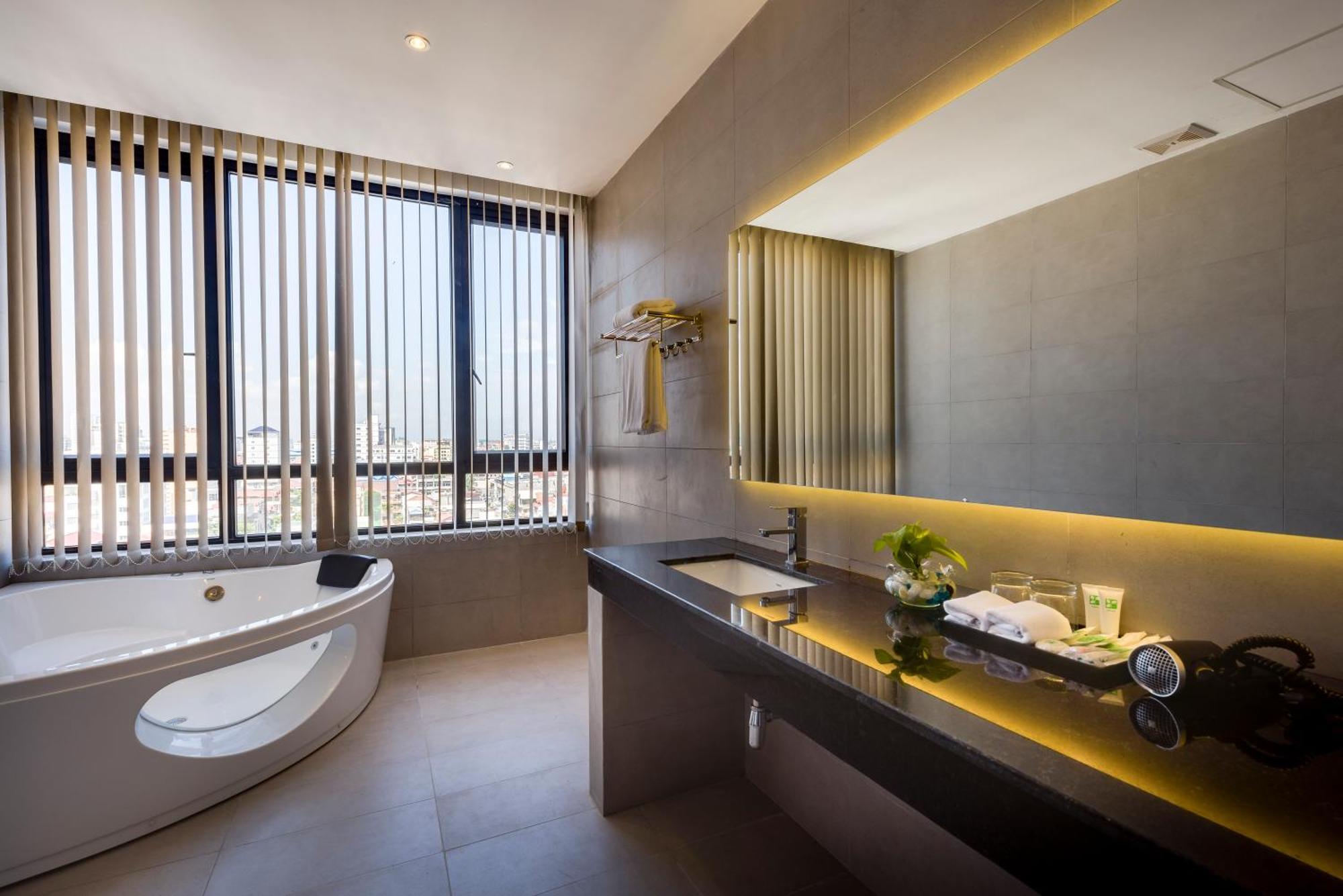 105 Hotel&apartment Hotel