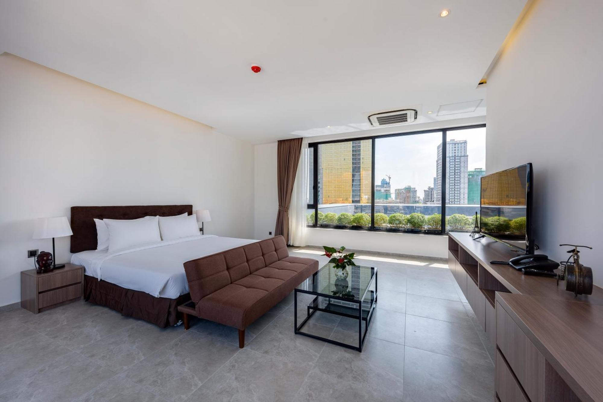 105 Hotel&apartment 4*