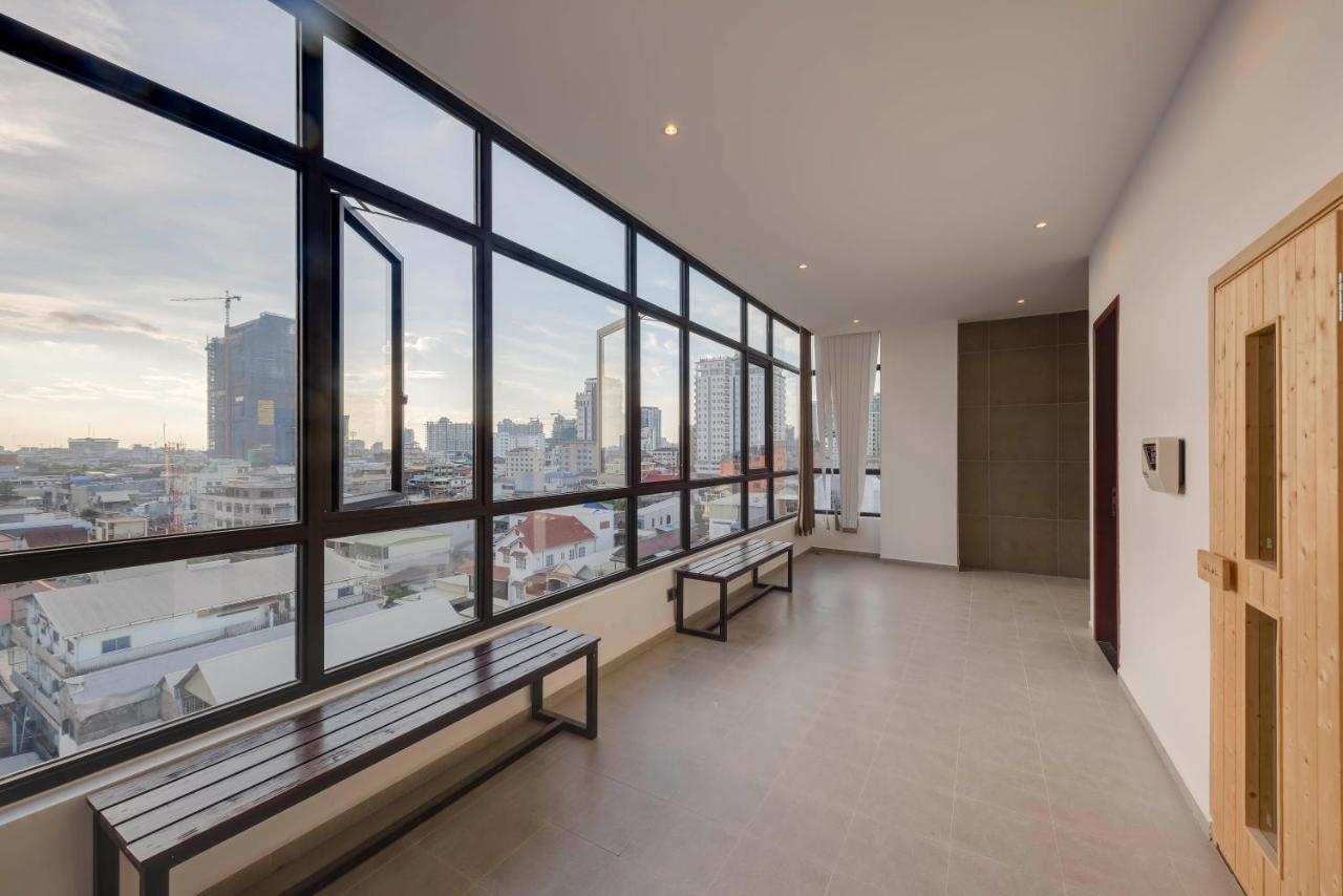 105 Hotel&apartment Hotel 4*