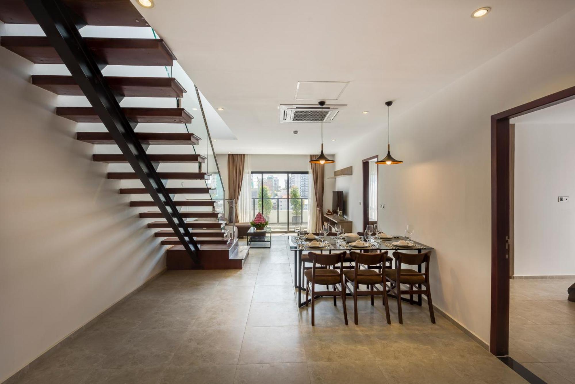 105 And Hotel Phnom Penh